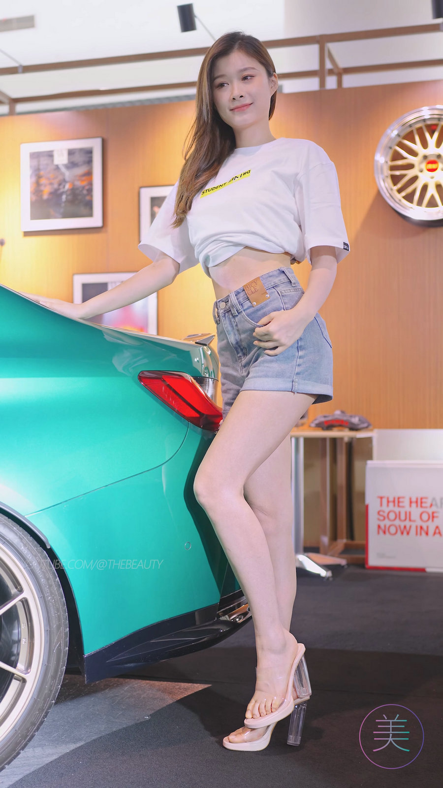 2023 上海AIT改装车展 Auto Salon Racing Model 44 [511MB]-优选资源网