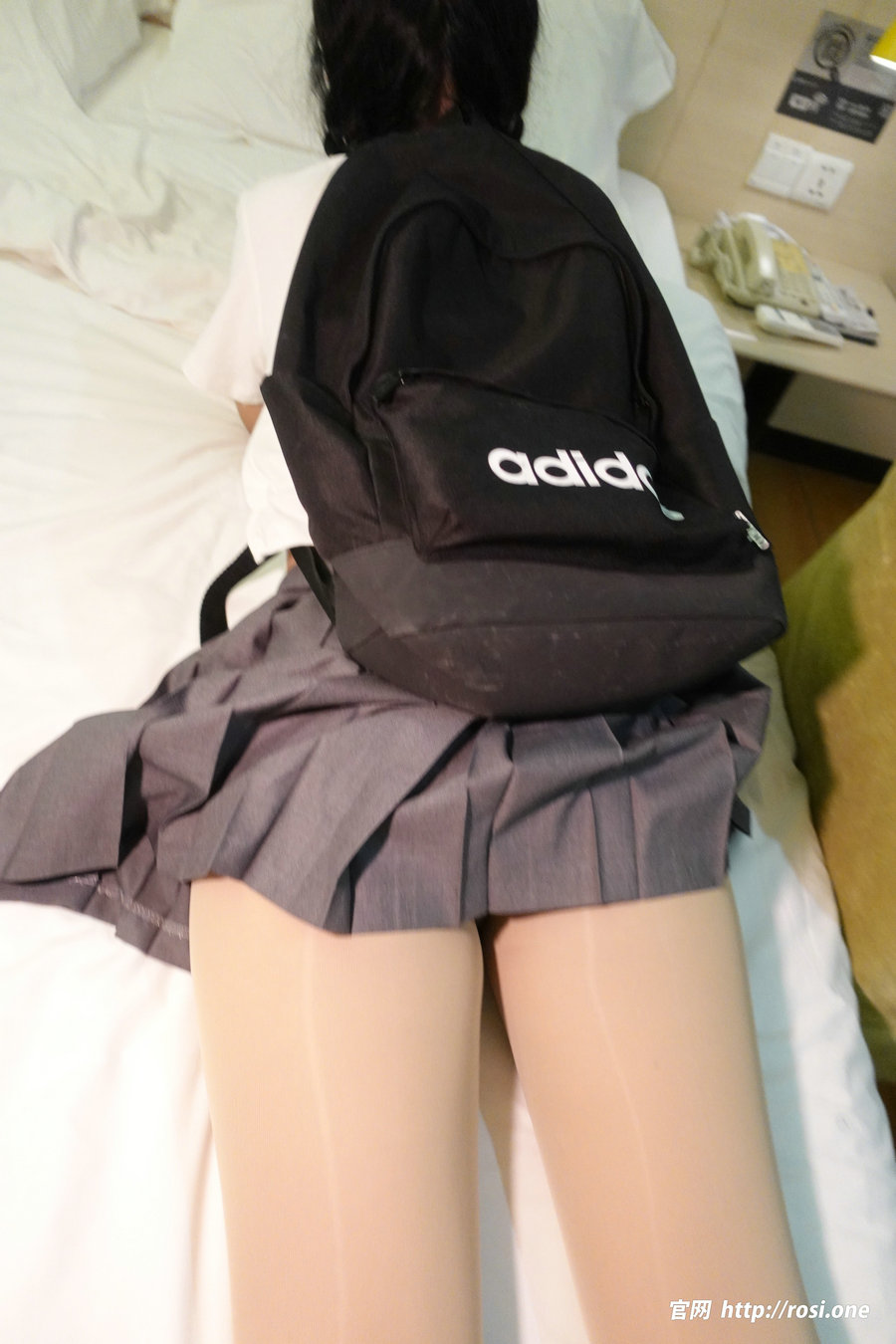 [ROSI写真]2022.11.29 NO.4012 168P/242MB-优选资源网