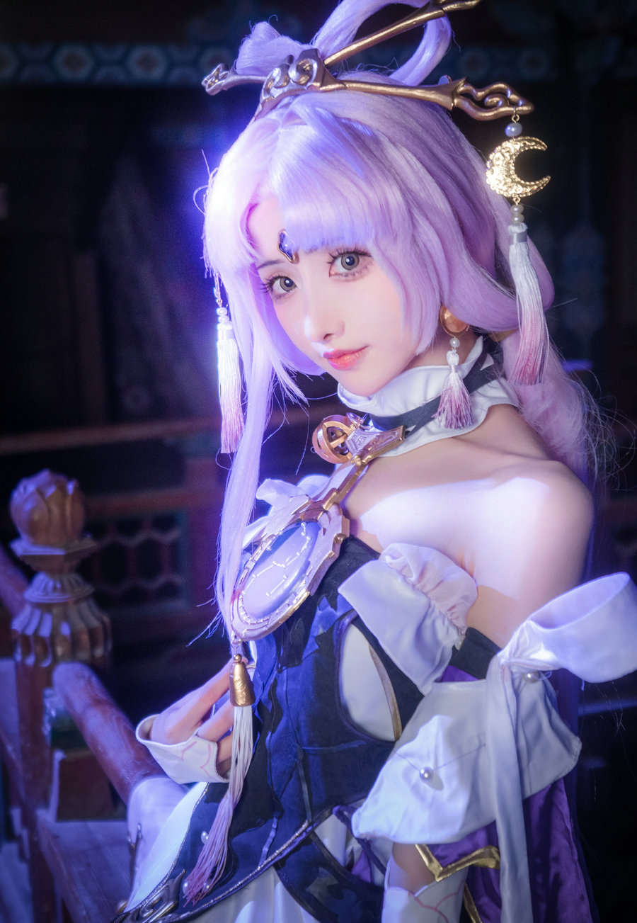 紫氯氯 – 符玄cos [18P-38MB]-优选资源网