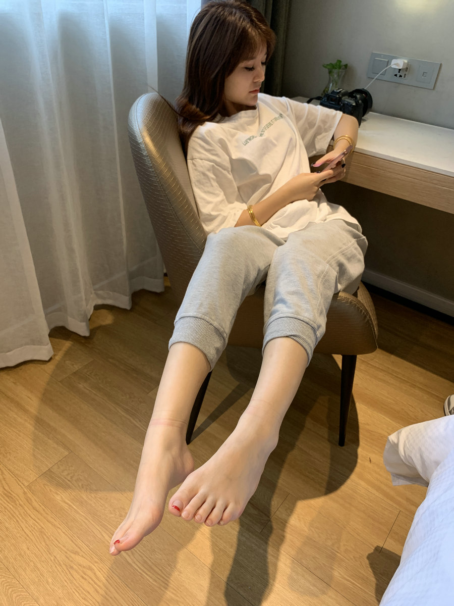 誉铭传媒袜足摄影 2023.02月份整合福利 [130P9V-1.54GB]-优选资源网