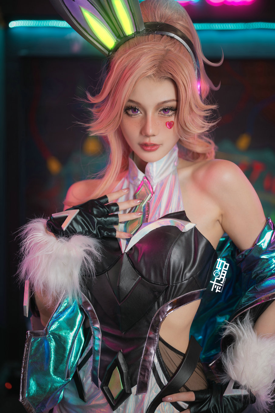 动漫博主如月灰 – Battle Bunny Miss Fortune [17P-104MB]-优选资源网