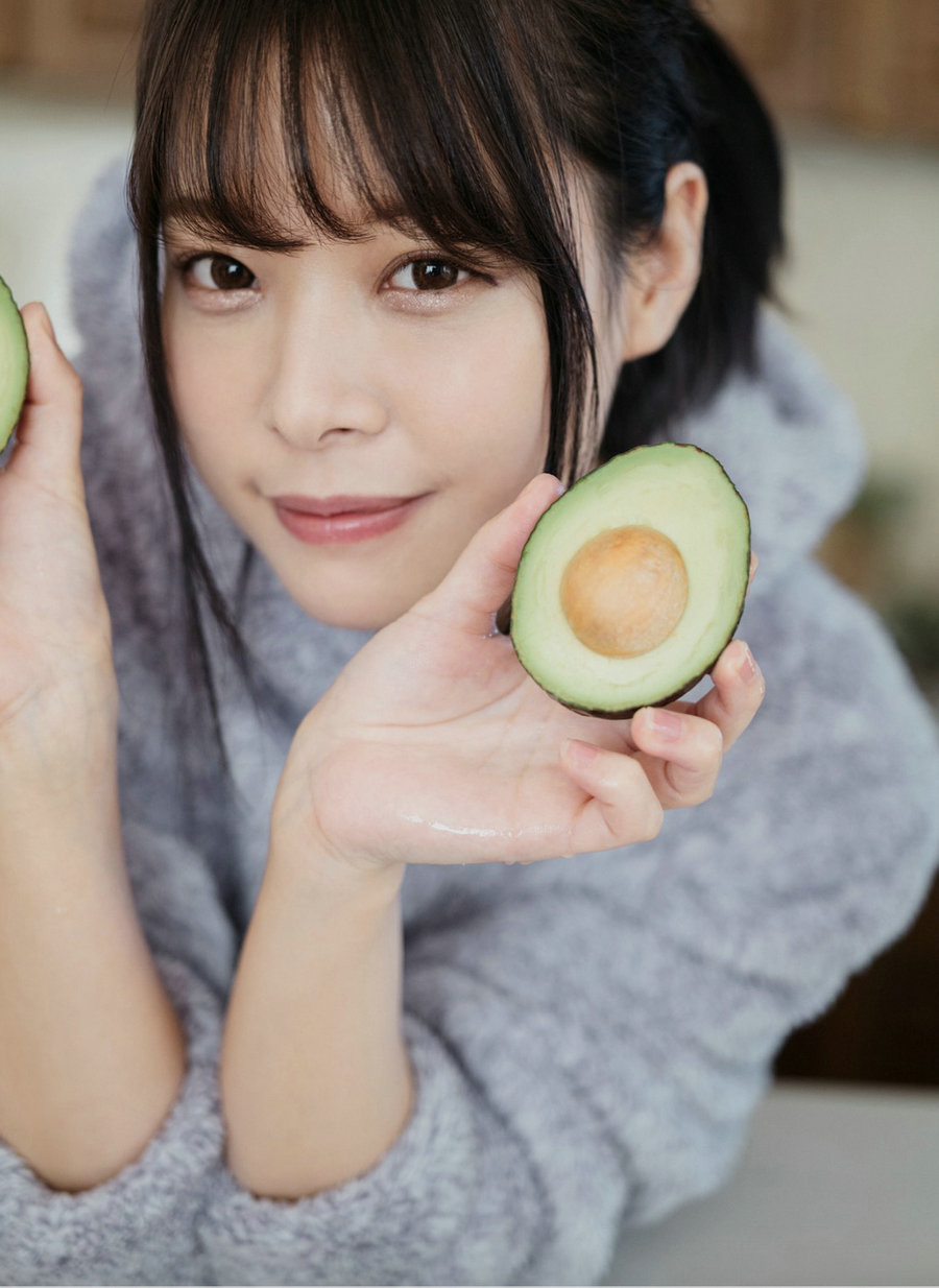 八木奈々 デジタル写真集 とられち [90P42MB]-优选资源网