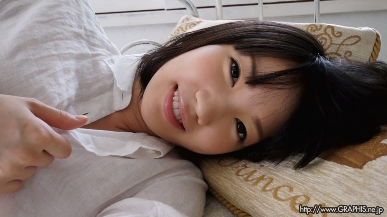 [Graphis] Koharu Suzuki 鈴木心春 『 Frontier 』 MOVIE 02 [531MB]-优选资源网