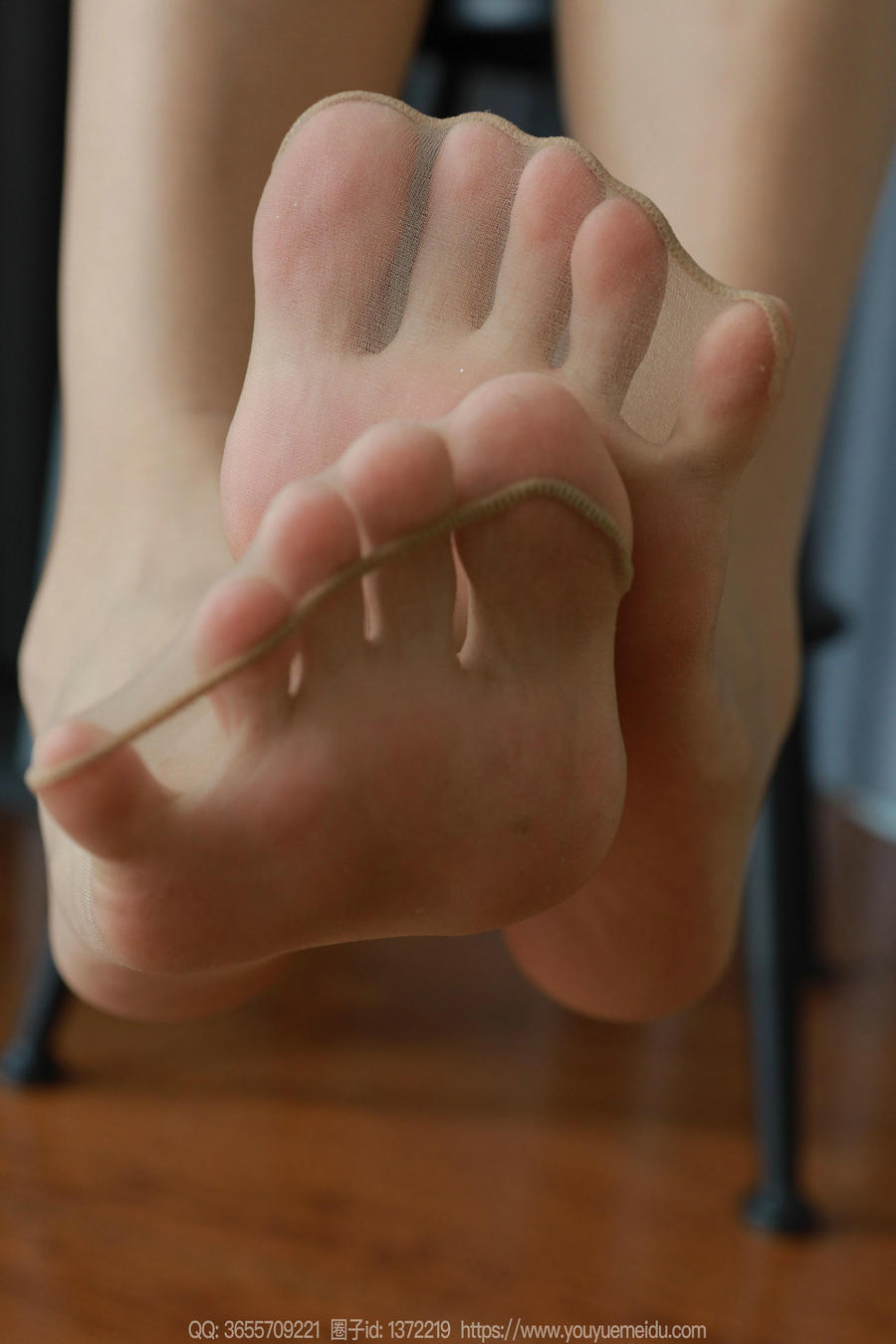 IESS异思趣向 – 模特：小宝《旗袍美女》[85P-86MB]-优选资源网