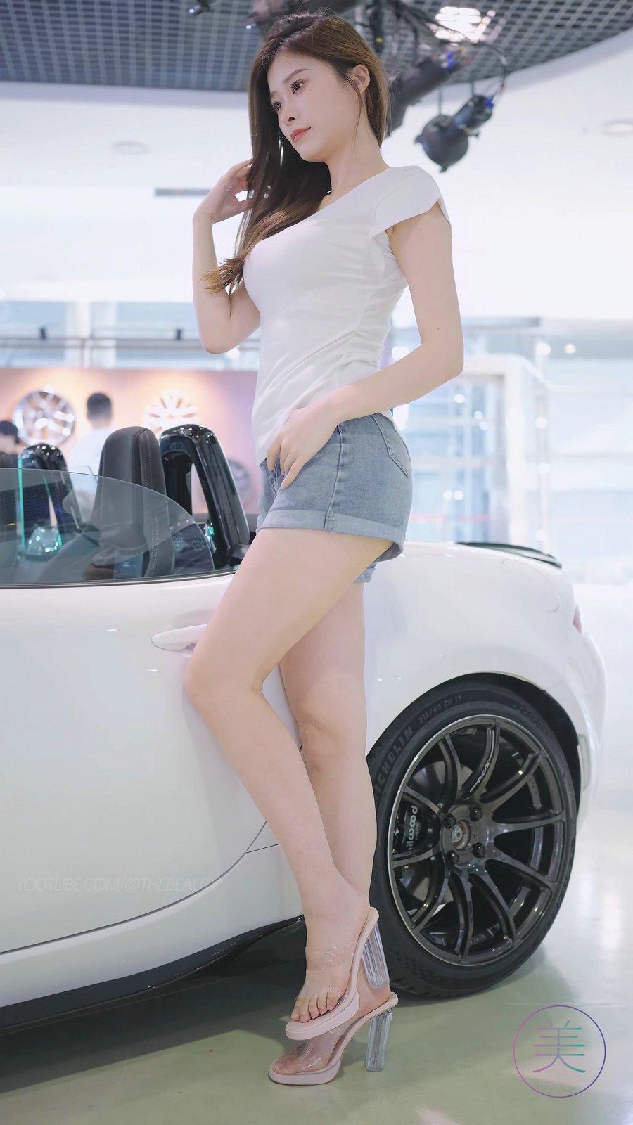 2023 上海AIT改装车展 Auto Salon Racing Model 20 [244MB]-优选资源网