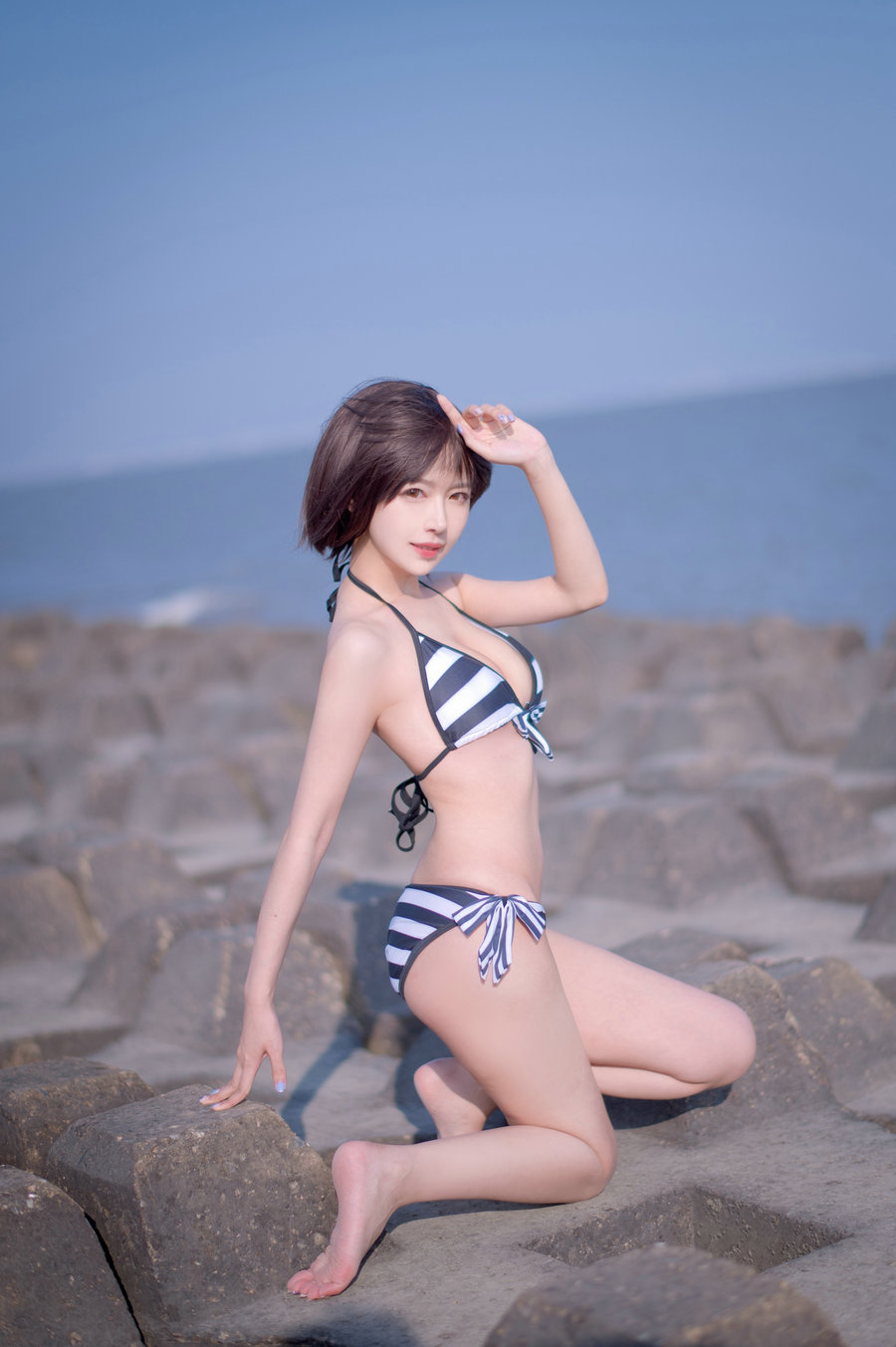 Shika小鹿鹿 – 加藤惠 泳装 [17P-113MB]-优选资源网