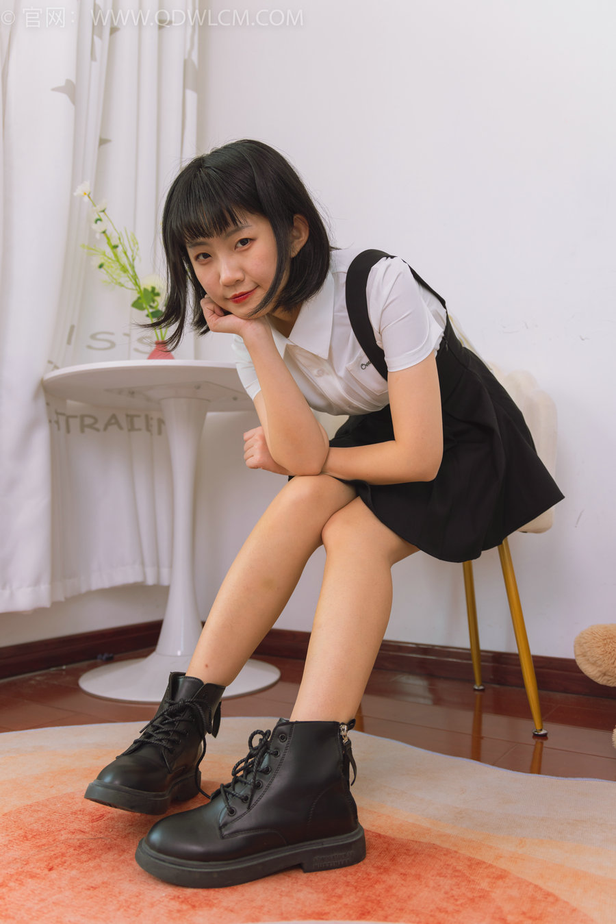物恋传媒 No.1487 暗月-月下玫瑰 [150P1V-3.99GB]-优选资源网
