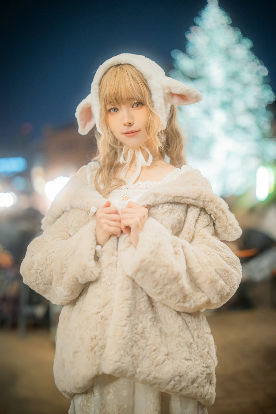 Ely_eee(ElyEE子) – Winter Market Lamb [36P3V-147MB]-优选资源网