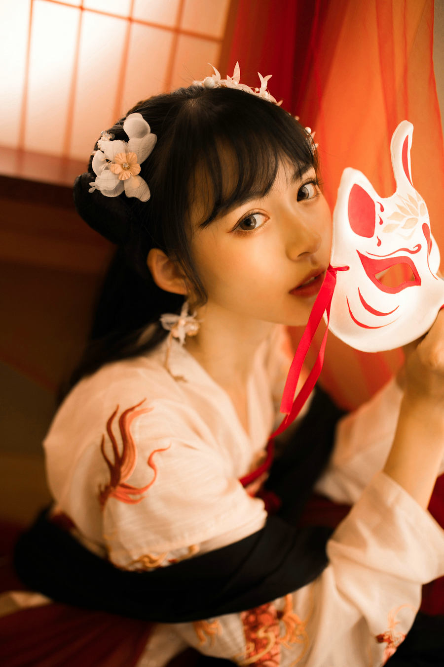 虫皿虫皿 – 龙母汉服 [16P-60MB]-优选资源网
