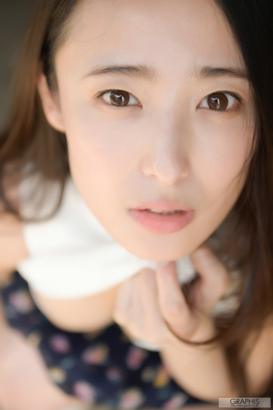 [Graphis] 2022.10 每日一枚 Suzu Matsuoka 松岡すず [31P35MB]-优选资源网
