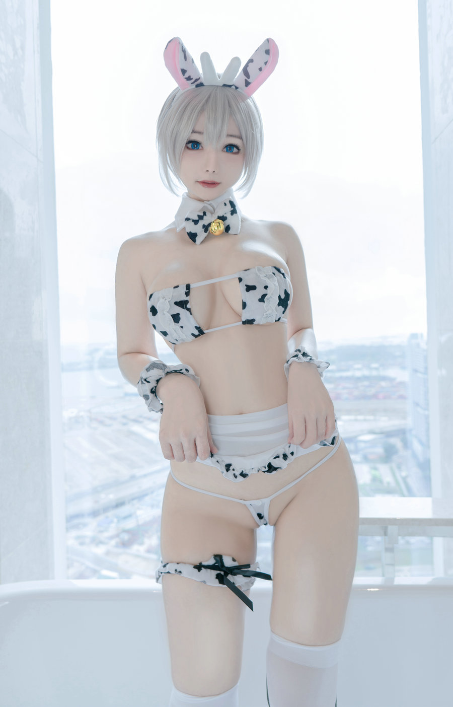 Kitkat Cosplay 9 – Uzaki Cow Maid [20P-243MB]-优选资源网