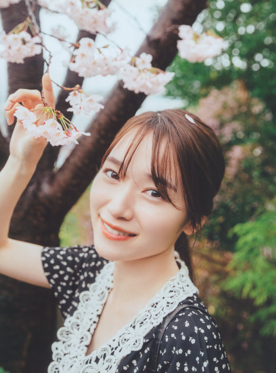 Rena Moriya 守屋麗奈 – 1st Photobook Egao no Guu, Choki, Paa 笑顔のグー、チョキ、…-优选资源网