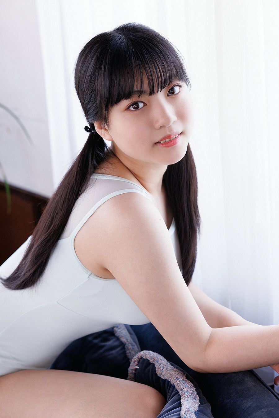 [Minisuka.tv] Maaya Obana 小花真彩 – Secret Gallery Stage2 Set 3.03 [76P60MB]-优选资源网
