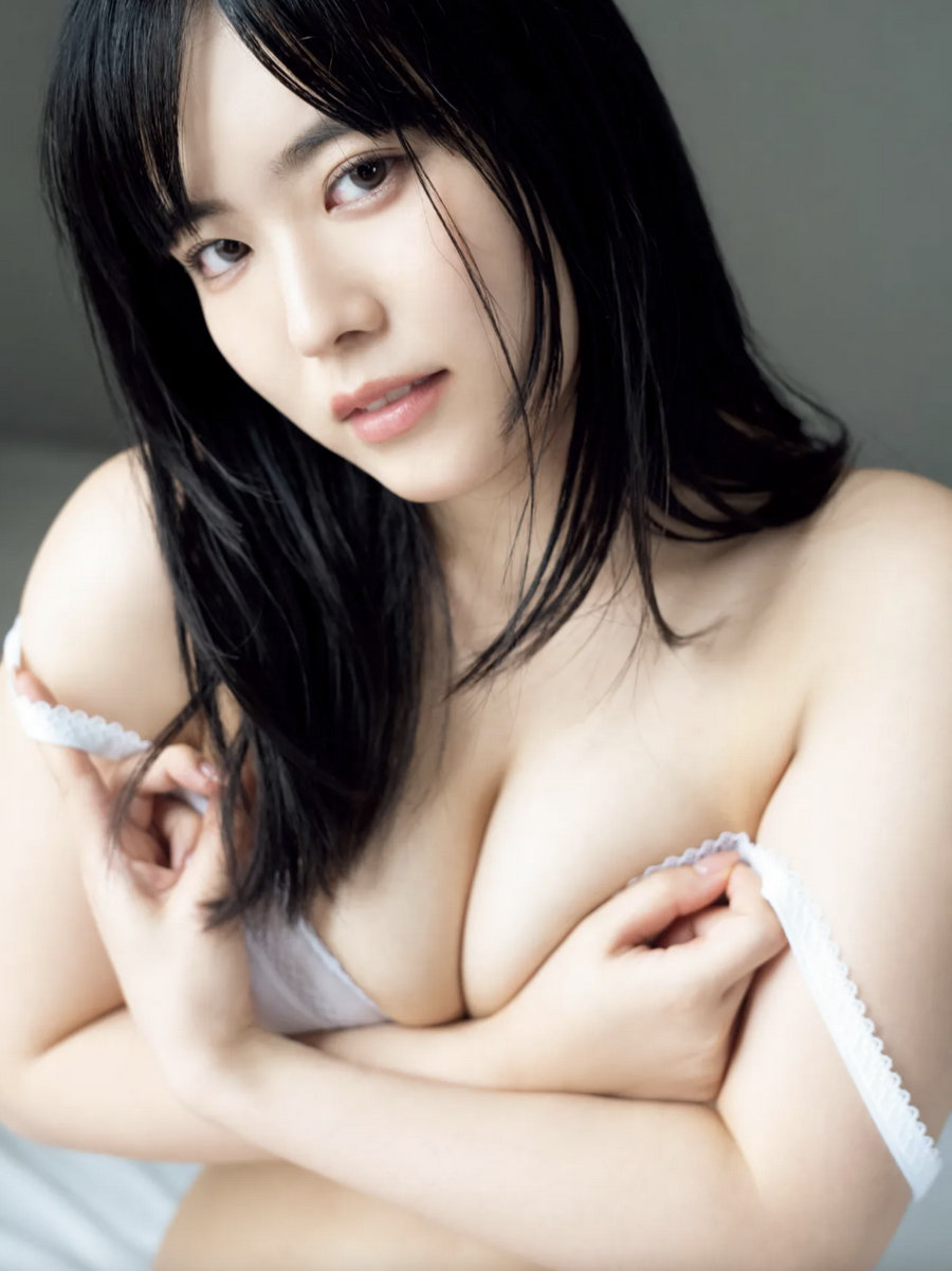 東雲うみ Gカップ乳&100cmヒップの″二刀流グラドル [12P38MB]-优选资源网