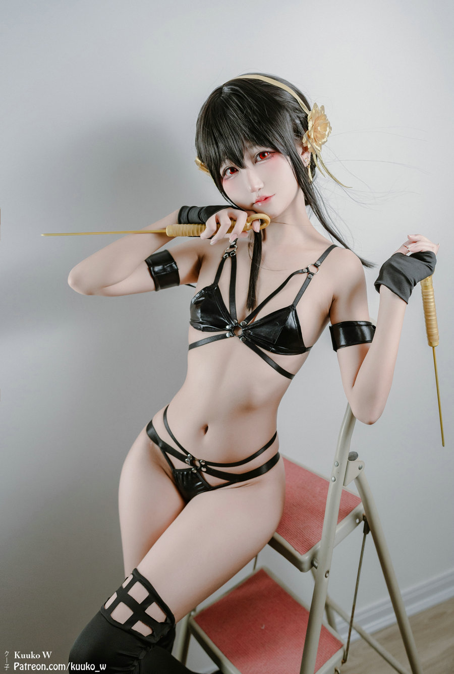 (Cosplay) [KuukoW] Kuuko クー子 – Yor Forger [37P-377MB]-优选资源网
