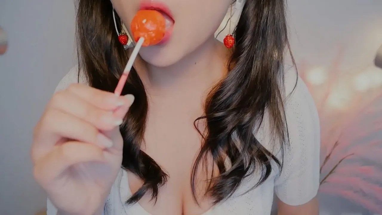 [MELODY]在你耳边吃棒棒糖的声音|口腔音-ASMR MELODY-优选资源网