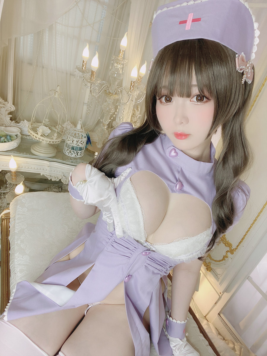 微博妹纸霜月shimo – 紫护士 [20P-130MB]-优选资源网