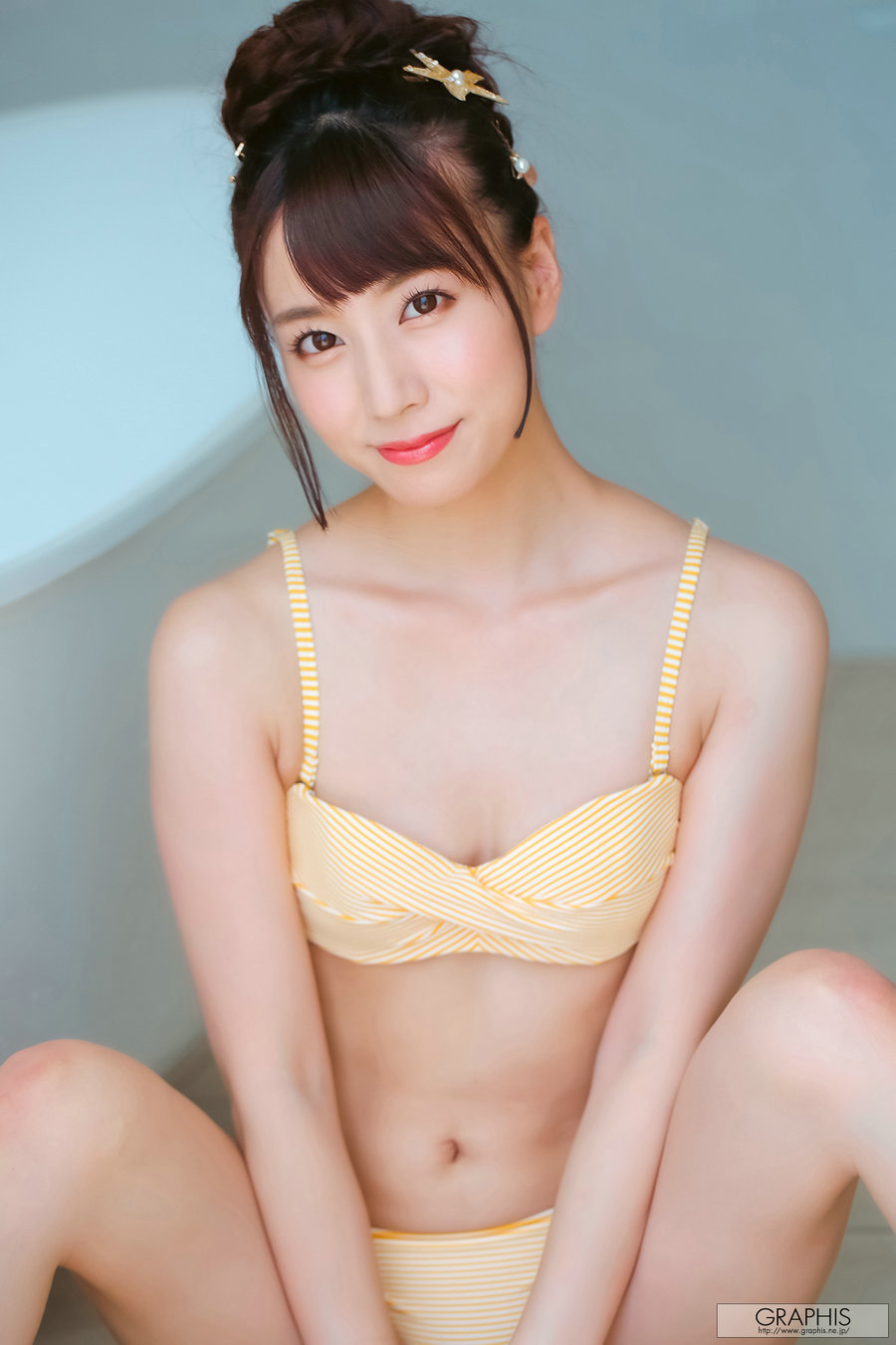 [Graphis] 2022.06 每日一枚 Minami Hatsukawa 初川みなみ [30P31MB]-优选资源网