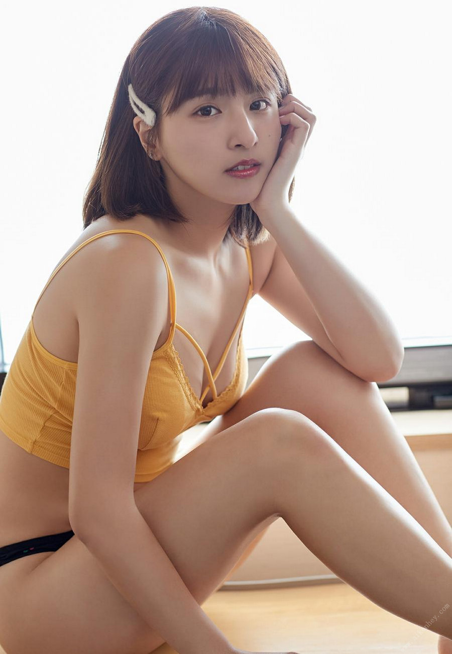 一見峮心 峮峮個人寫真書 數位精華版 [64P60MB]-优选资源网