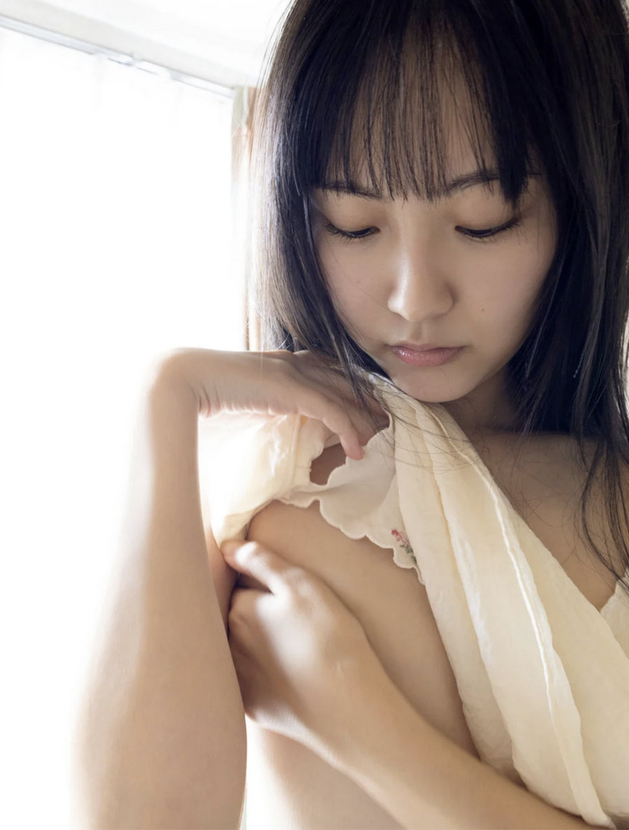 林田百加 – Mといた季節 [16P61MB]-优选资源网