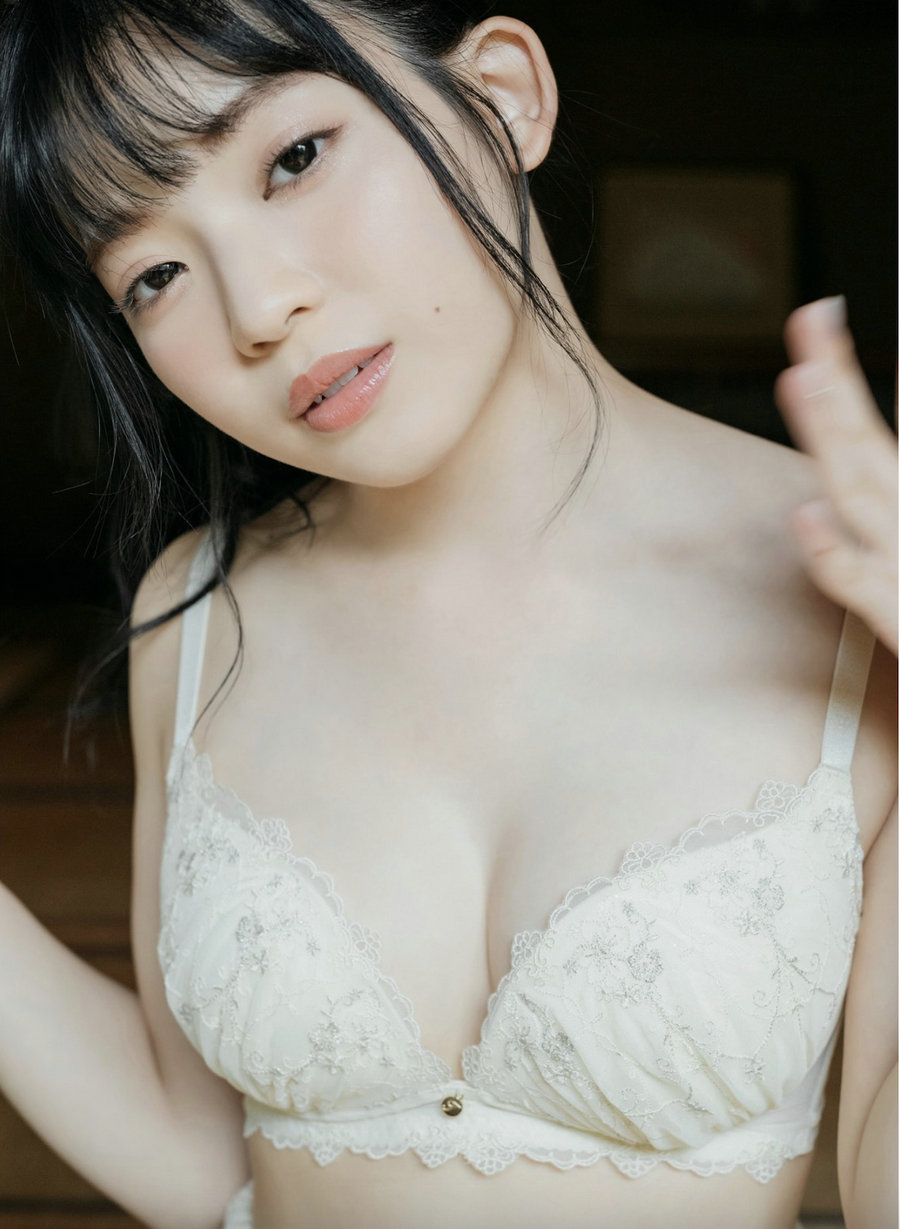 槙いずな デジタル写真集 とられち [64P]-优选资源网