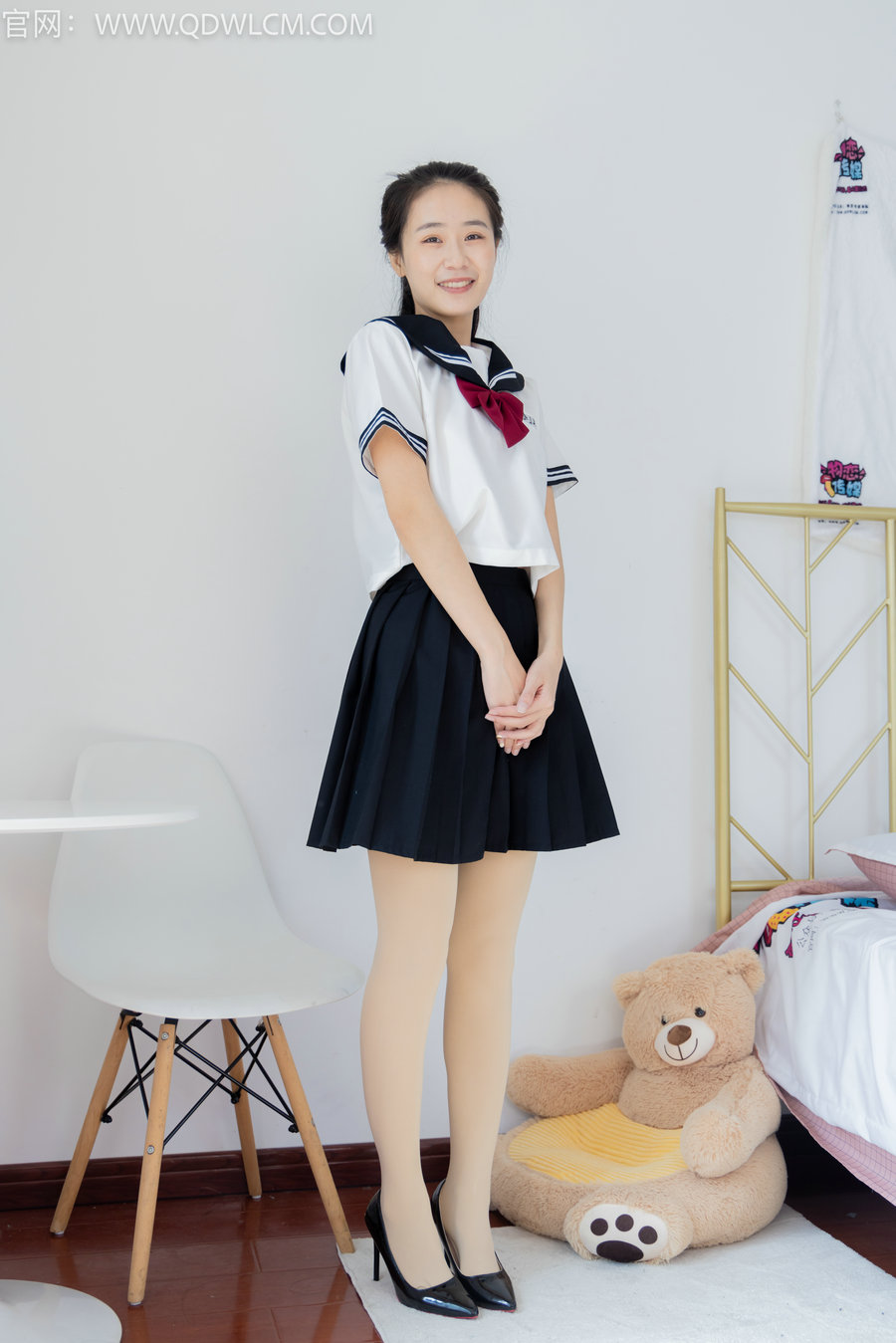 物恋传媒 No.1407 菜菜-青涩初恋 [147P1V-3.29GB]-优选资源网