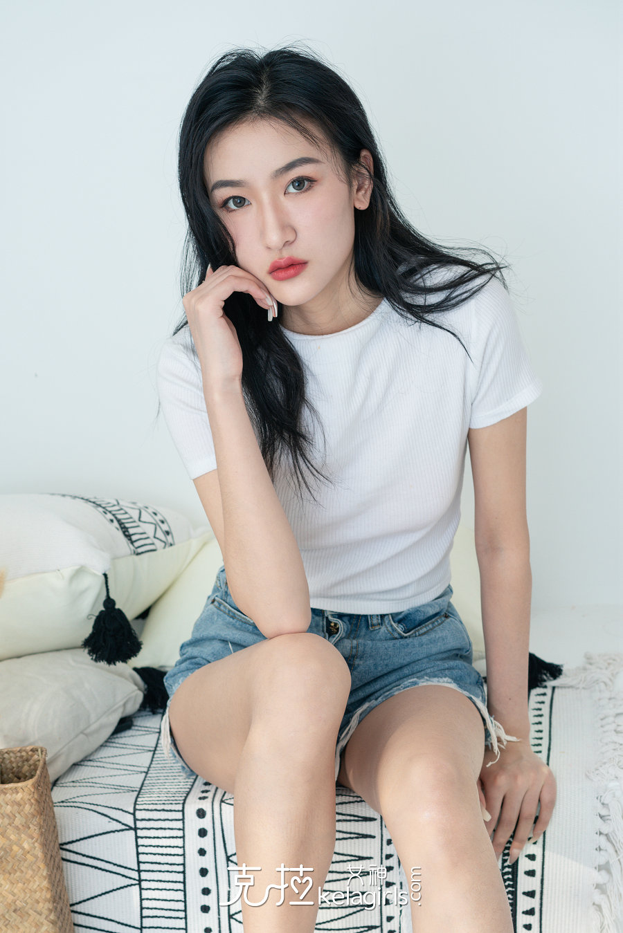 [Kelagirls]克拉女神 2021.07.17 简约凉拖 燕妮 [29P-424MB]-优选资源网