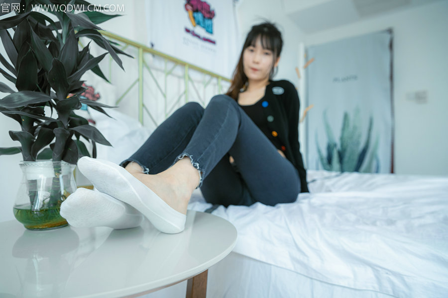 物恋传媒 No.1236 猫耳-云边有个小卖部 [156P1V-4.43GB]-优选资源网