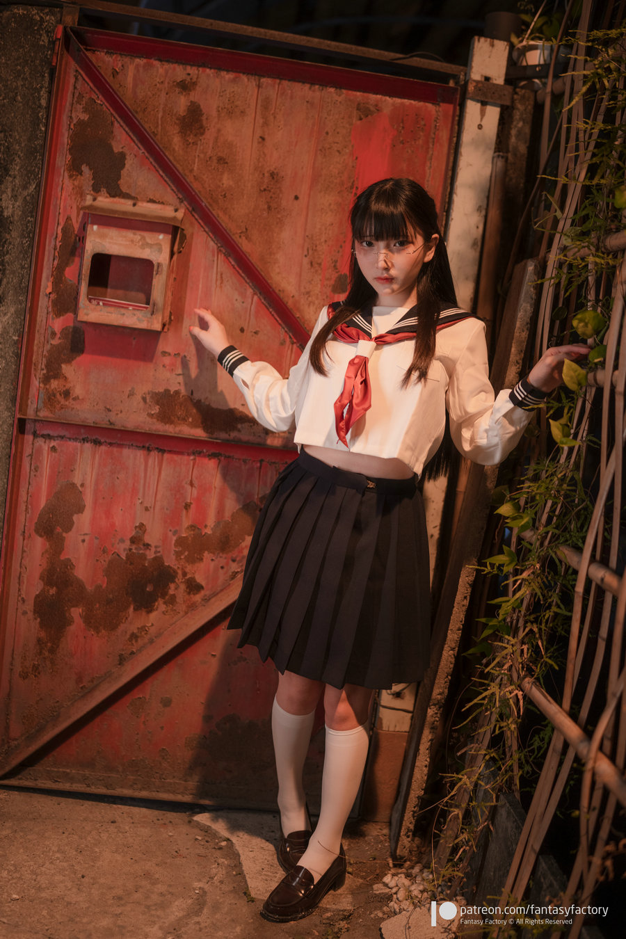[Fantasy Factory] 小丁Cosplay写真 – 緊縛 [45P-109MB]-优选资源网