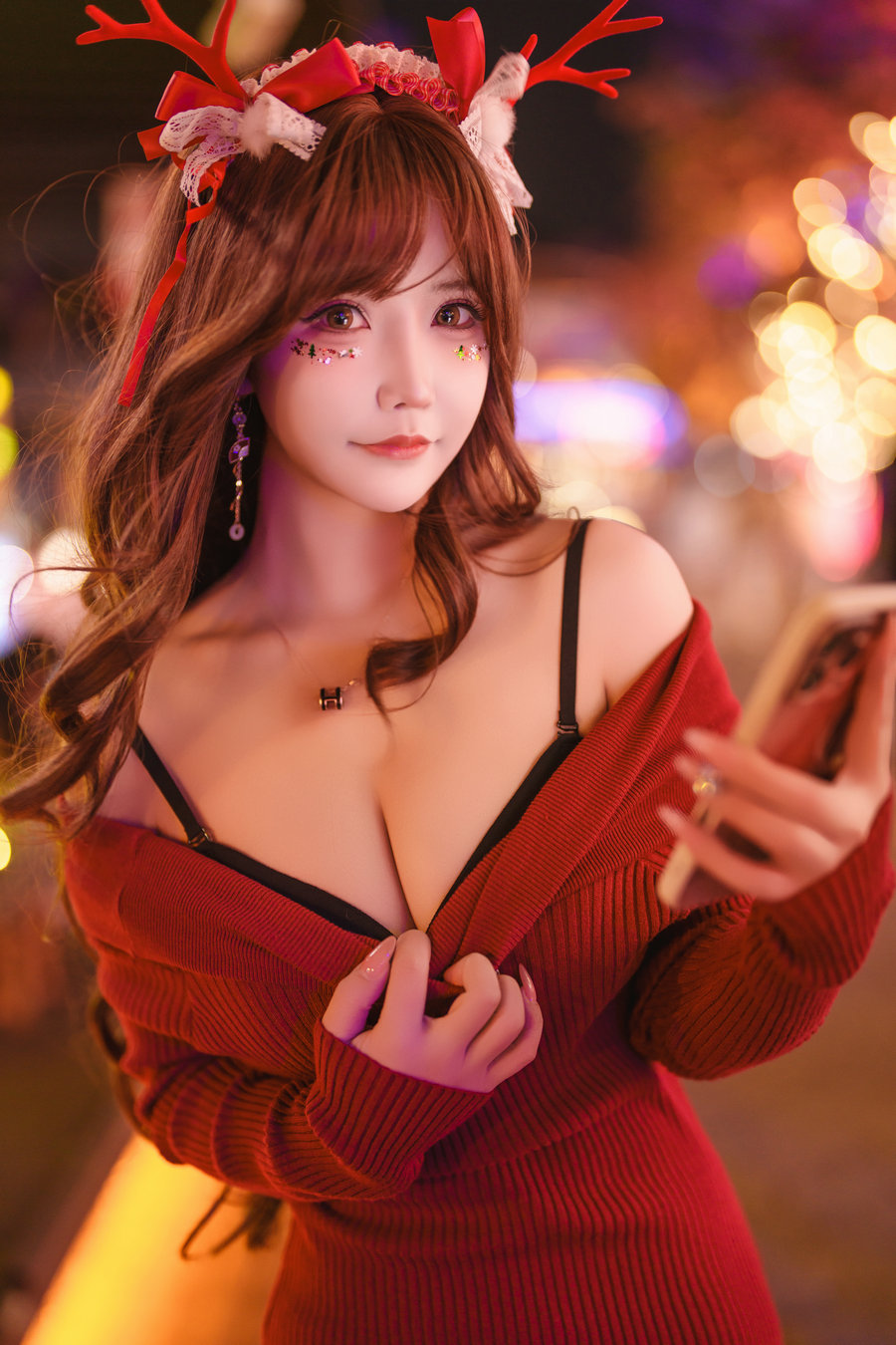 二次元妹子抱走莫子aa – 圣诞快乐 [70P1V-1.94GB]-优选资源网