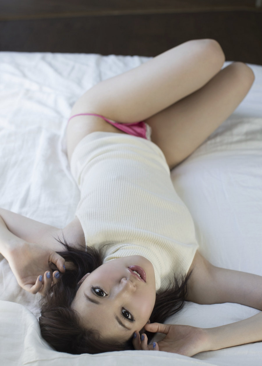 白石優杞菜 – 君と初めて出会ったあのとき、この物語が始まった  [23P110MB]-优选资源网