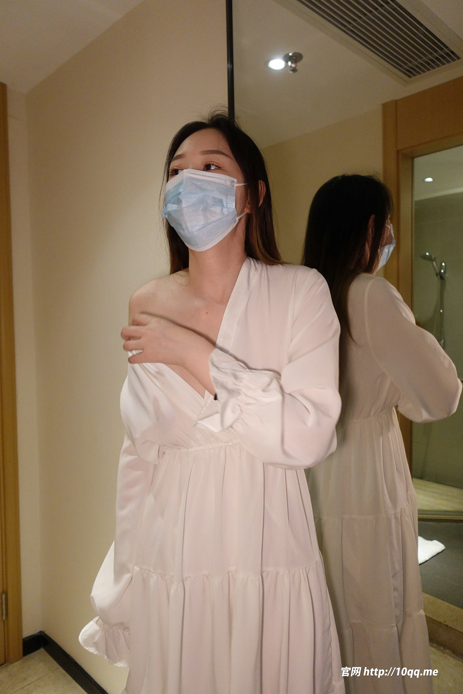 [ROSI写真]口罩系列 2022.10.25 NO.2326 [95P132MB]-优选资源网