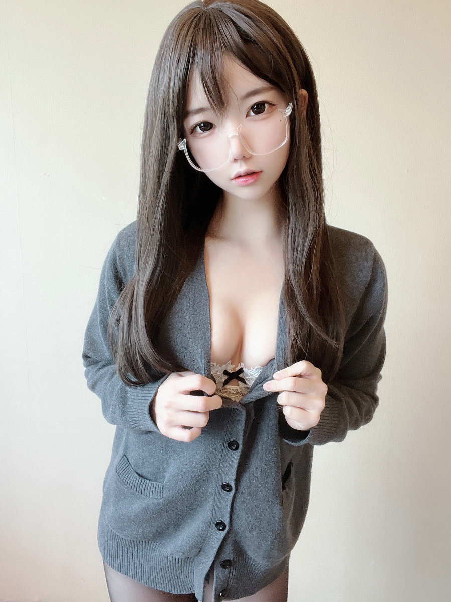 莉犬酱 – 黑丝白蕾丝 [51P-93MB]-优选资源网