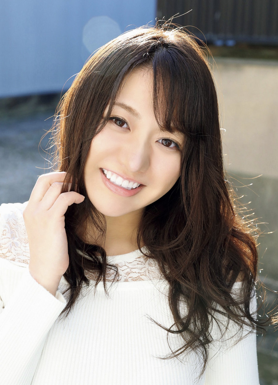 藤崎里菜 Hカップ初ヘア裸身 [10P50MB]-优选资源网