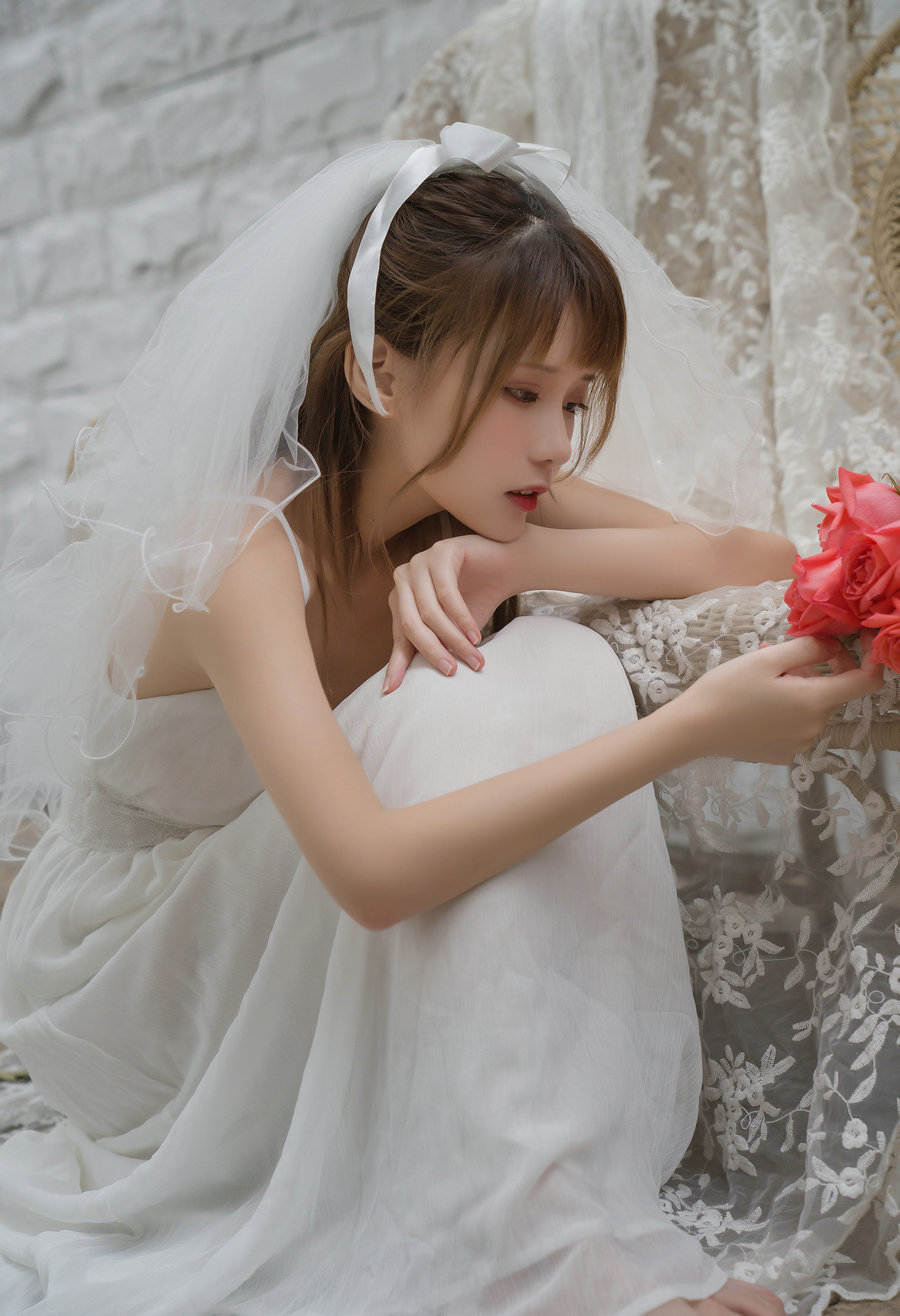 凛子酱 – 婚纱 [9P-83MB]-优选资源网