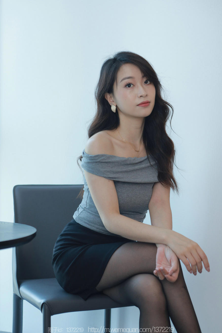 IESS异思趣向 – 模特：小婕《紧身的包臀裙》[85P-71MB]-优选资源网