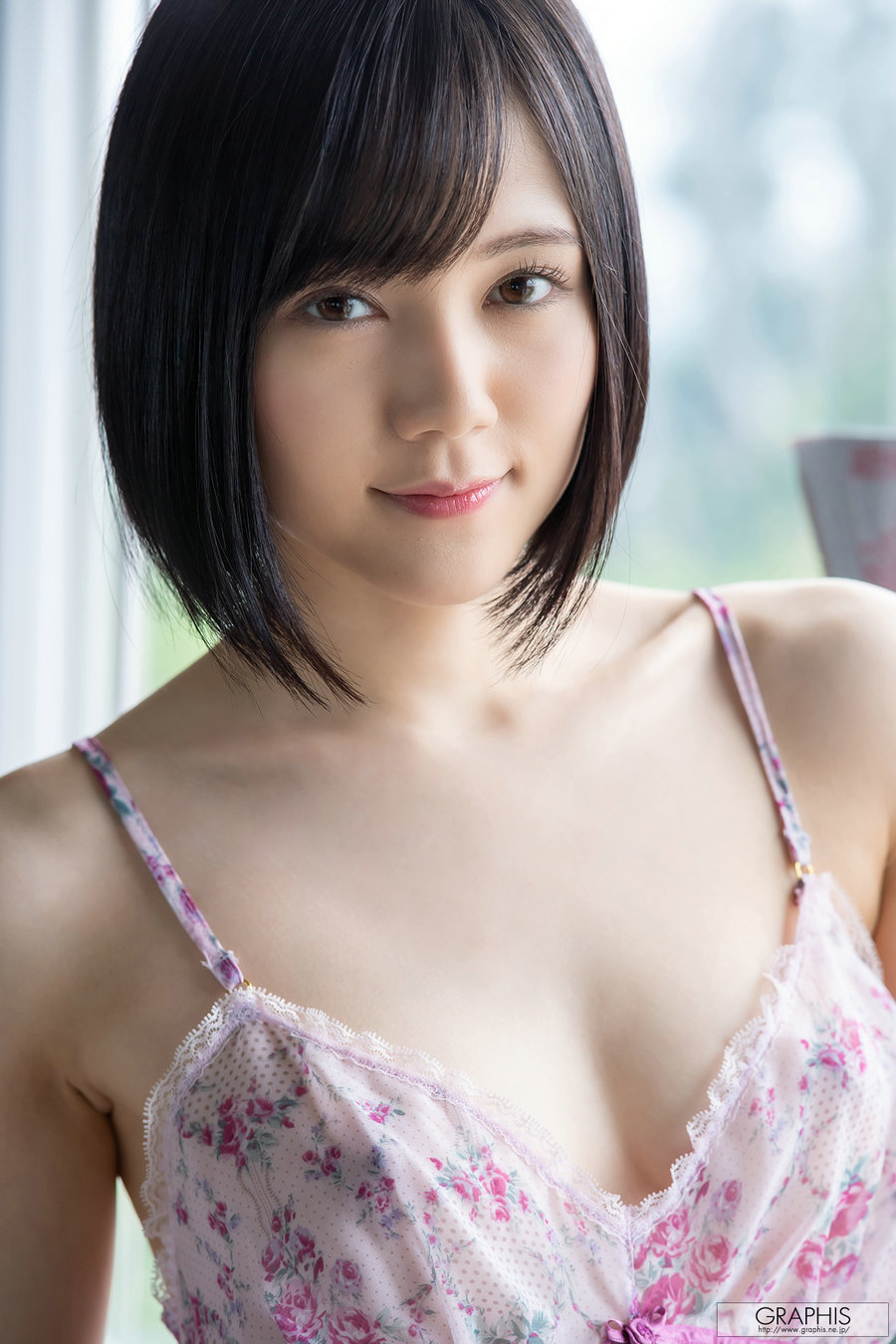 [Graphis] 2022.07 每日一枚 Remu Suzumori 涼森れむ [31P30MB]-优选资源网